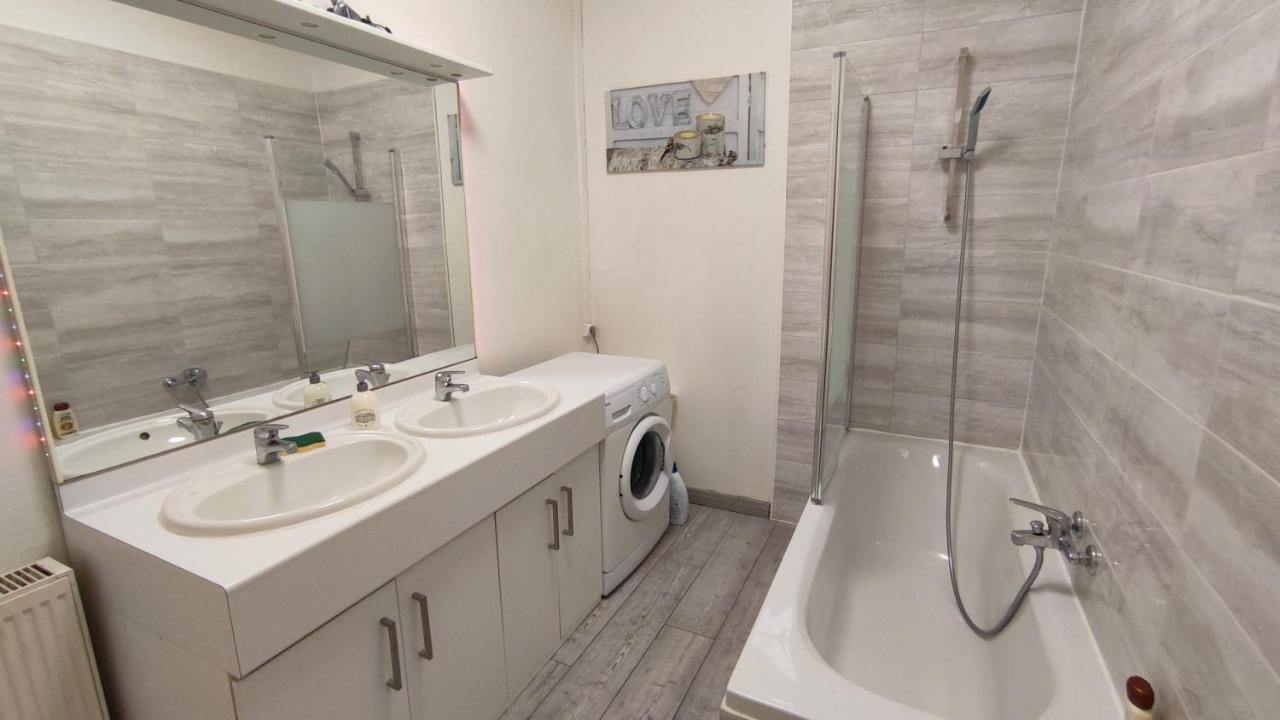Cocooning Logement Entier Parking Gratuit Algrange Ngoại thất bức ảnh
